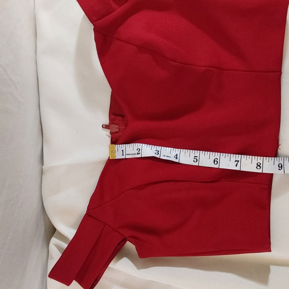 Social Code Off The Shoulder Floral Red Rose Mermaid Prom Dress Size 3 - Picture 14 of 16